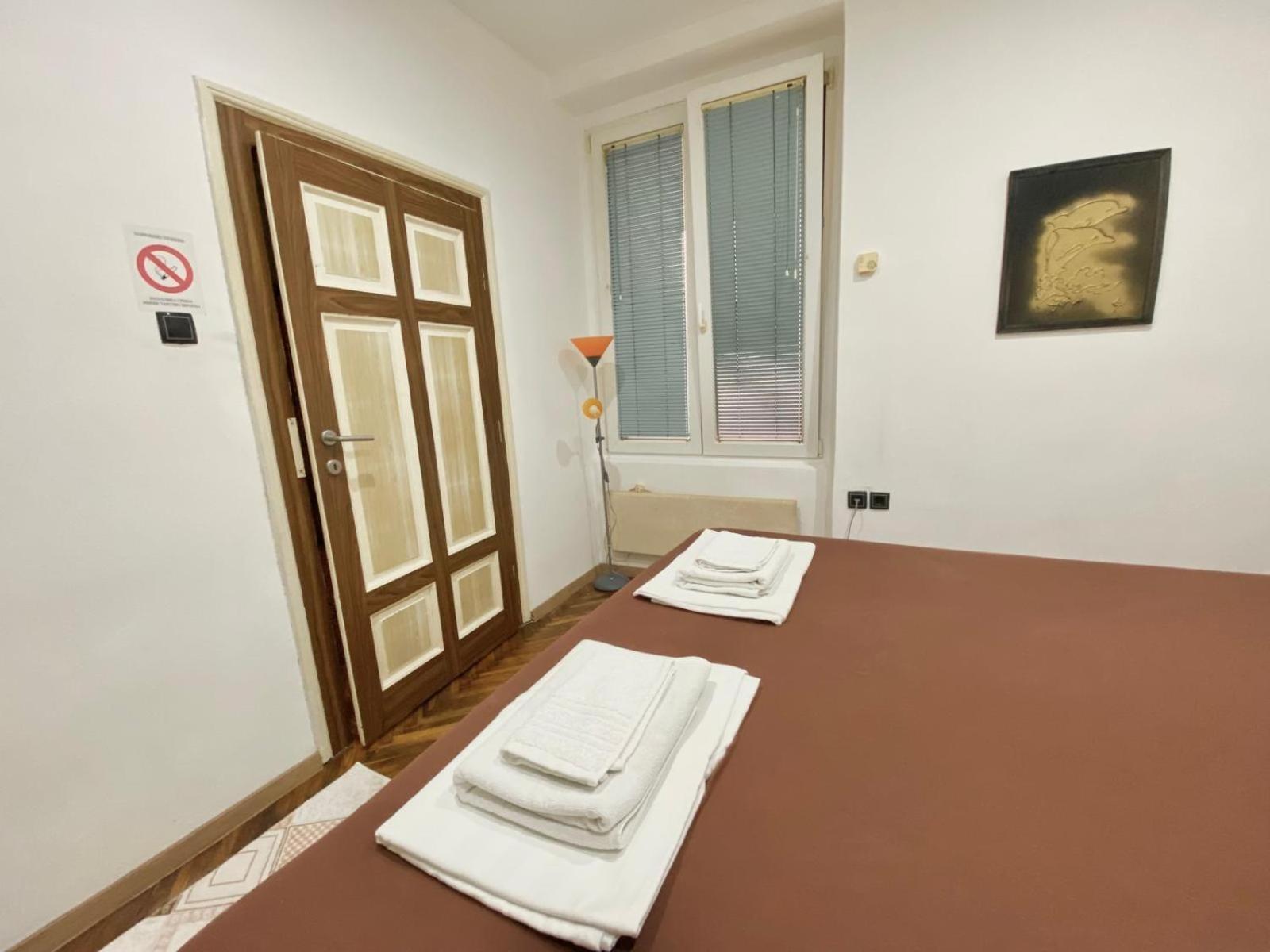 Apartamento Square 29 Belgrado Exterior foto